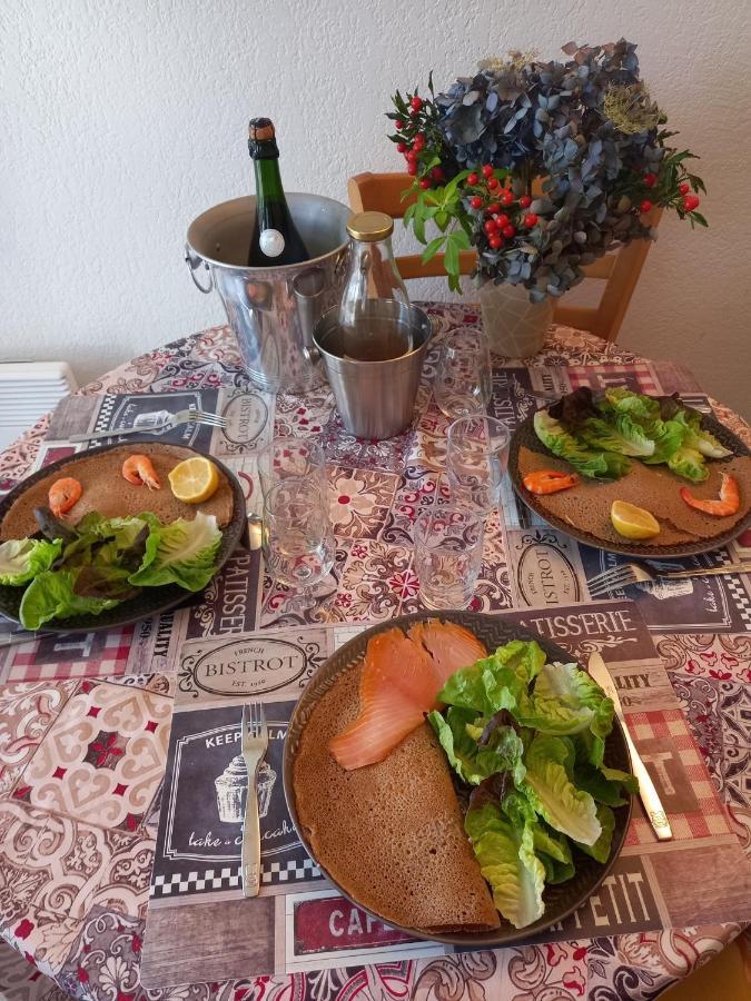 Cosy Ty Avel Avec Parking , Balcon & Wifi Quiberon