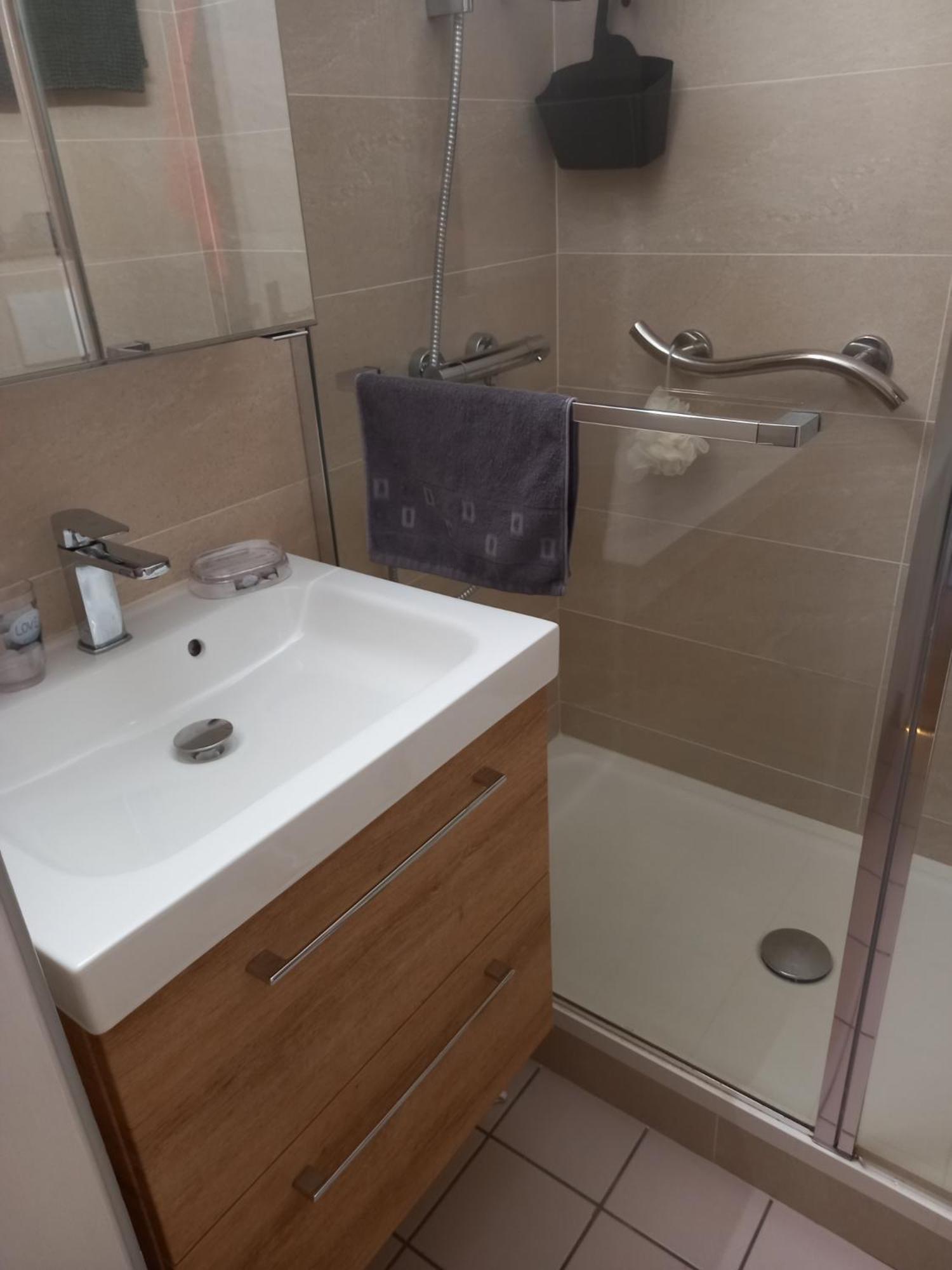 Cosy Ty Avel Avec Parking , Balcon & Wifi Apartamento Quiberon