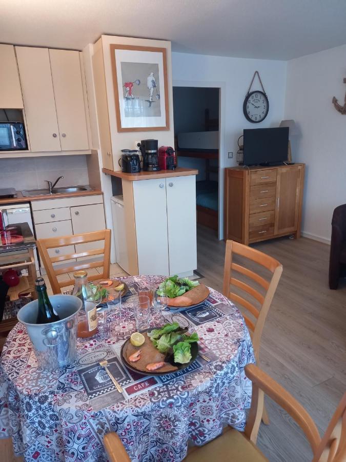 Cosy Ty Avel Avec Parking , Balcon & Wifi Apartment Quiberon
